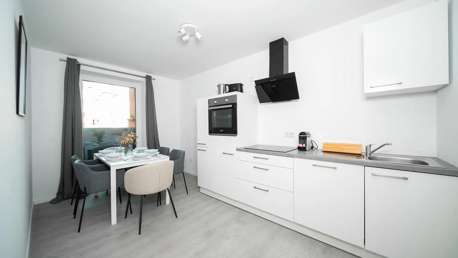 Apartment Favorite Stays - Suite And More - 10 Min Zur Messe Dusseldorf