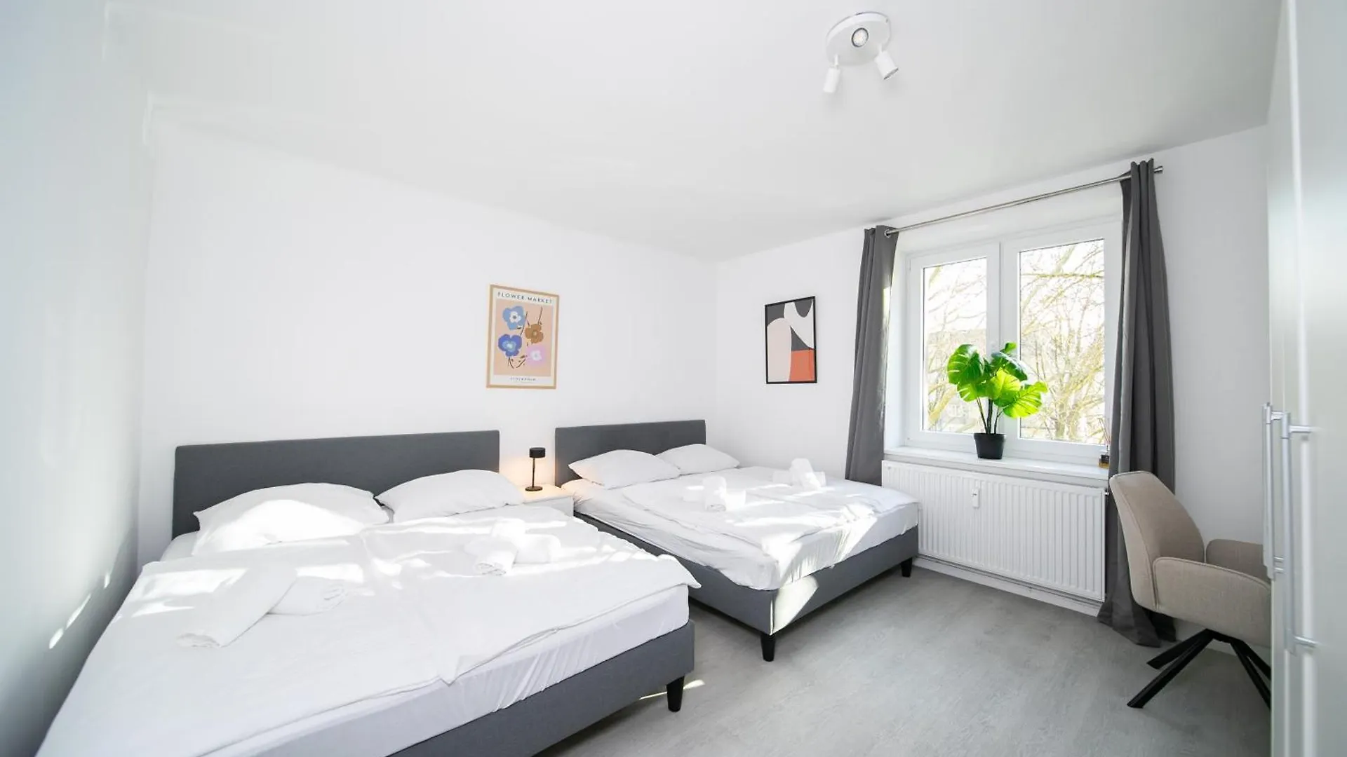 Favorite Stays - Suite And More - 10 Min Zur Messe Dusseldorf Apartment